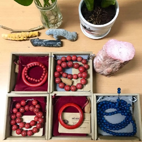 Quà tặng mẹ & bà