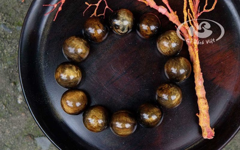 Ảnh minh họa Cách chọn trang sức san hô vàng kim theo nhu cầu sử dụng góc 2