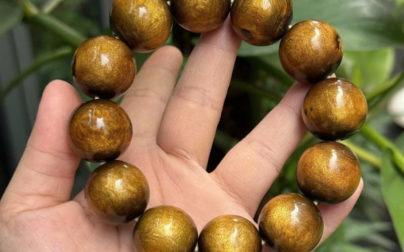 Ảnh minh họa Vòng tay san hô vàng kim 8mm, 12mm, 14mm và 20mm khác nhau thế nào? góc 3