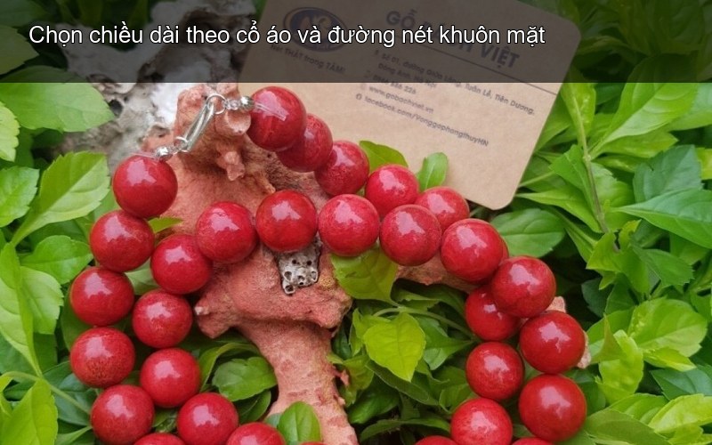 Chọn chiều dài theo cổ áo và đường nét khuôn mặt